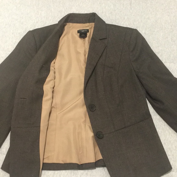 Ann Taylor Petite Brown Blazer - Picture 3 of 4